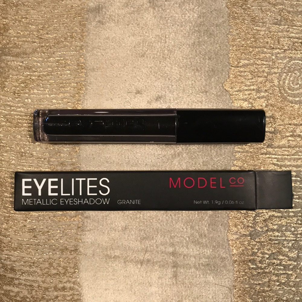 🆕 Eyelites Metallic Eyeshadow